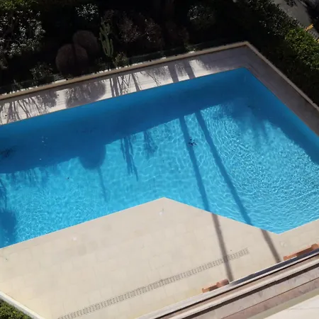 Apartment Bel Avec Terrasse, Piscine, Parking Et Wifi - Fr-1-196-321 *